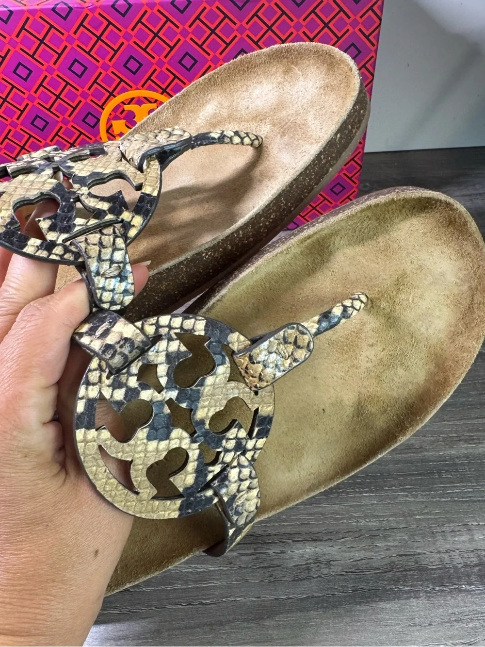 Tory Burch Snake-Print Miller Cloud Thong Sandals size 9 IMMACULATE